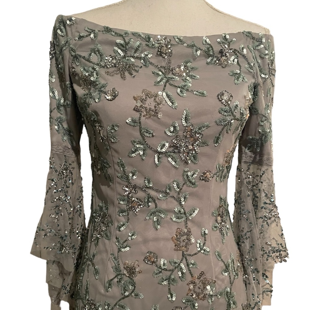 Adrianna Papell Vintage Dress Gray w/Seafoam Green Sequin Bell Sleeve Sz 2